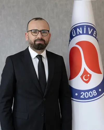 Bilgisayar İşletmeni Ömer KALMAN profil fotoğrafı