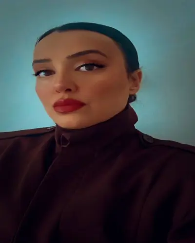 Büro Personeli Ezgi KARCIOĞLU profil fotoğrafı