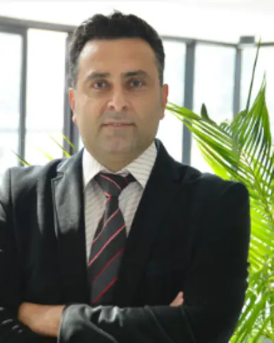 Doç. Dr. Halil KAMIŞLI profil fotoğrafı